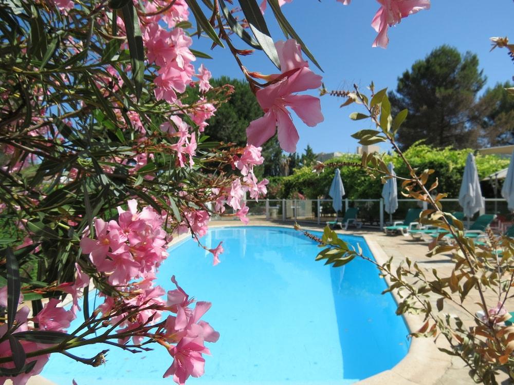 Ibis Ouest - A9 Hotel 3*